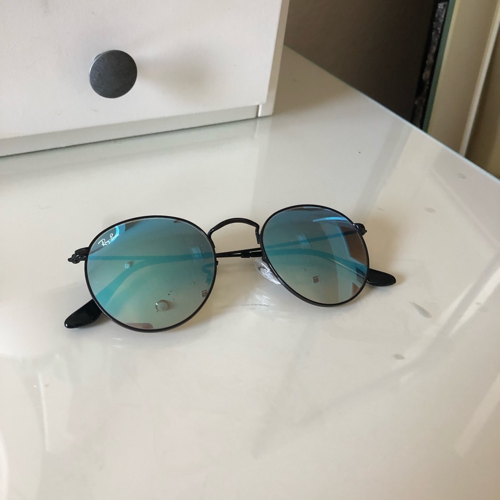 Ray ban sunglasses